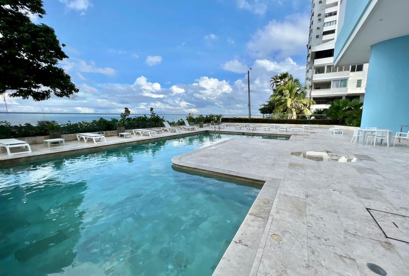 Oceanview Bocagrande Laguito Palmetto Sunset Building Cartagena